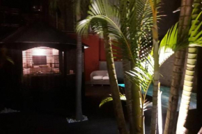 Villa à 1mn à pied de la plage , piscine privée